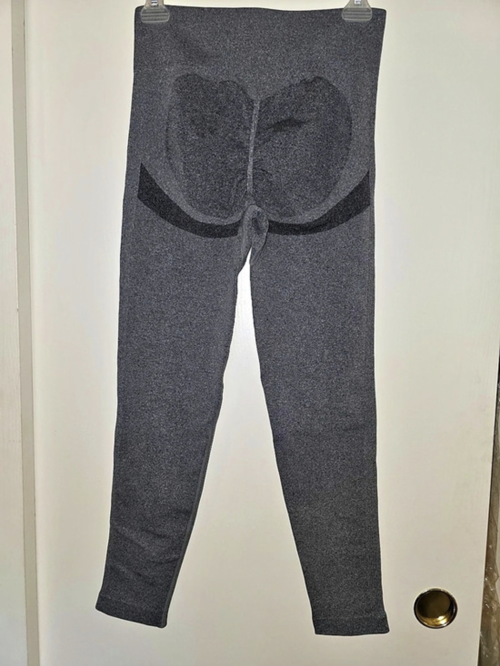 OQQ YOGA Butterluxe High Waist Leggings in Gray Size Large Like New